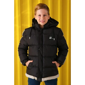 Pina Kids Erkek Çocuk Çıkarılan Kapüşonlu Şişme Mont KM.YY28