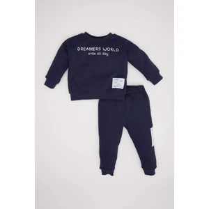 Erkek Bebek 2'li Takım Etiket Baskılı Bisiklet Yaka Sweatshirt Selanik Kumaş Beli Lastikli Jogger Eşofman Altı D4647A524AU