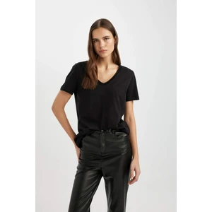 Regular Fit V Yaka Basic Düz %100 Pamuk Kısa Kollu Tişört W9578AZ24SM