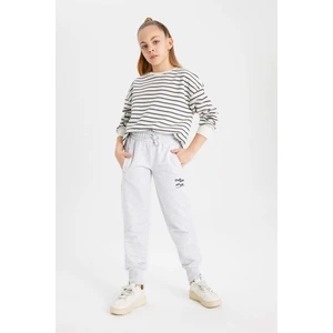 Kız Çocuk Baskılı Beli Bağcıklı Lastikli Paça Cepli Gri Jogger Eşofman Altı B6401A824SM