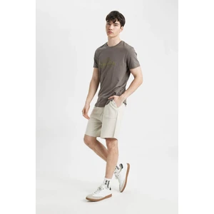 Slim Fit Dar Kesim Dar Paça Cepli Basic Düz Şort B8673AX24SM