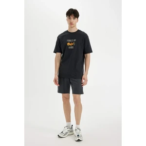 Slim Fit Dar Kesim Dar Paça Cepli Basic Düz Şort B8673AX24SM