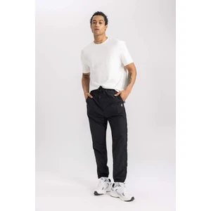 DeFactoFit Jogger Eşofman Altı Standart Fit Dokuma Çift Cepli B4777AX24SP
