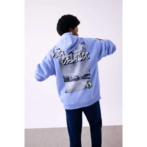 DeFactoFit NBA Boston Celtics Oversize Geniş Kalıp Kapüşonlu Sırt Baskılı Kalın Sweatshirt A7218AX23AU