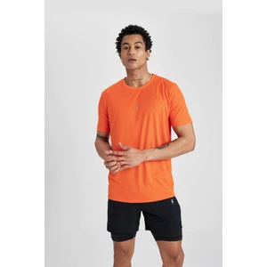 DeFactoFit Slim Fit Dar Kesim Bisiklet Yaka Baskılı Sporcu Kısa Kollu Tişört