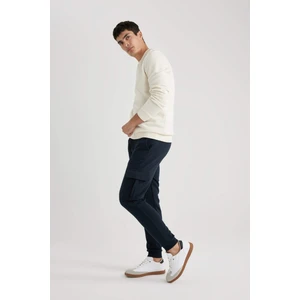 Jogger Eşofman Altı Slim Fit Dar Kesim Kargo Cepli Basic Düz Beli Bağcıklı Lastikli Paça B4543AX23WN