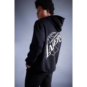 DeFactoFit NBA Los Angeles Lakers Boxy Fit Kapüşonlu Sırt Baskılı Kalın Sweatshirt A4114AX23AU