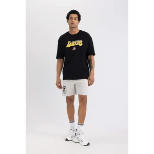 DeFactoFit NBA Los Angeles Lakers Standart Fit Şort B9896AX24SM