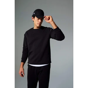 DeFactoFit Standart Fit Bisiklet Yaka Kalın Sweatshirt Y4531AZ23AU