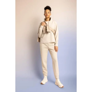 DeFactoFit Jogger Eşofman Altı Standart Fit Beli Lastikli Cepli Basic Düz B6358AX23WN