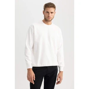 Oversize Fit Bisiklet Yaka Basic Sweatshirt T5139AZ23AU