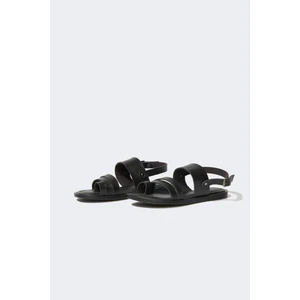 Kadın Düz Taban Suni Deri Sandalet C3735AX24HS