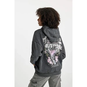 Oversize Geniş Kalıp Sırt Baskılı Kapüşonlu Soluk Yıkama Efektli Kalın Sweatshirt B7282AX23WN