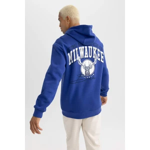 DeFactoFit NBA Milwaukee Bucks Standart Fit Kapüşonlu Kalın Sweatshirt A7275AX23AU