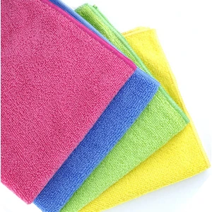 - 27 x 27 cm Microfiber Temizlik Bezi