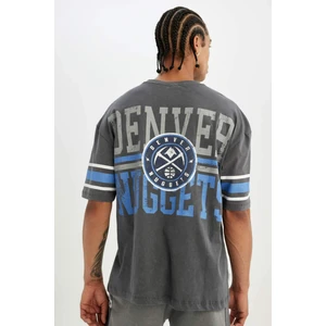 DeFactoFit NBA Denver Nuggets Oversize Fit Bisiklet Yaka Ağır Kumaş Kısa Kollu Tişört B9903AX24SM