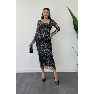 Tül Kumaş Büzgü Detaylı Kalem Elbise - Siyah