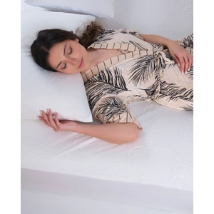 Soft 3d Çiçek Desen Sıvı Geçirmez Yatak Koruyucu Alez Set (Yastık Kılıflı)