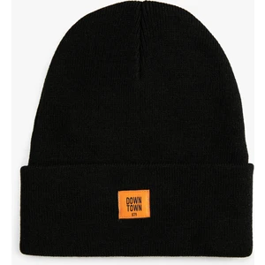 Katlı Bere Slogan Baskılı Etiket Detaylı