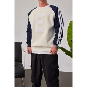 E Harf Baskılı Krem Sweatshirt