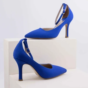 Vita Kapalı Sivri Burun 9cm Ince Topuk Bantlı Stiletto - Topuklu Ayakkabı