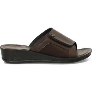 607032.Z4Pr Kahverengi Kadın Dolgu Topuk Terlik