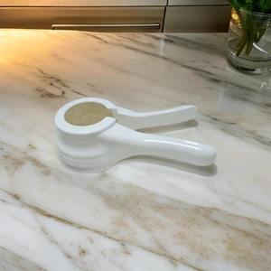 5 Farklı Boyut Ayarına Sahip Konserve Kavanoz Şişe Açacağı Kavanoz Kapağı Açma Aparatı Beyaz