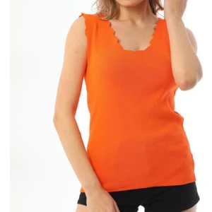 T Guel Kadın Turuncu Rahat Kalıp Yaka Detaylı Bluz