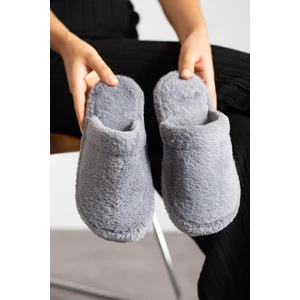 Modafrato Tüylü Kapalı Kadın Ev Terliği Kışlık Terlik Sessiz Taban
