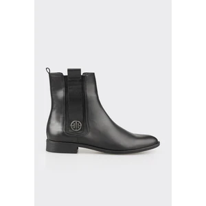 Siyah Deri Kadın Klasik Düz Bot