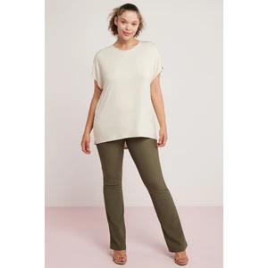 Amanda Kadın Viskon Karışımlı Dökümlü Kısa Kollu Oversize Bej Büyük Beden T-Shirt