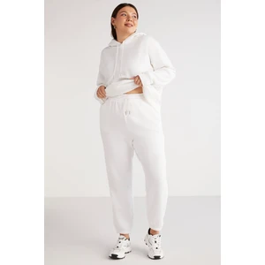 Lenkabb Kadın İçi Polarlı Comfort Fit Beli ve Paçası Lastikli Beyaz Eşofman Altı