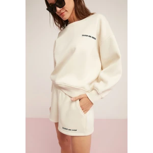 Dora Kadın İki Iplik Şardonlu Yumuşacık Beli Gipe Lastikli Kısa Vanilya Şort