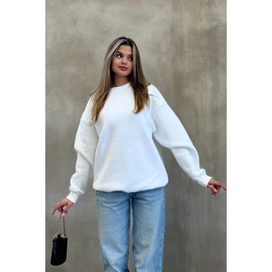 la & vetta Beyaz Bisiklet Yaka Basic Sweatshirt