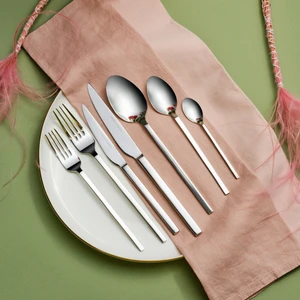 Pallas Elegance 84 Parça 12 Kişilik Çatal Kaşık Bıçak Takımı Kutulu