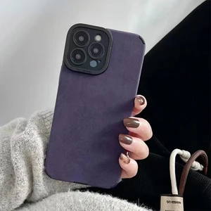 Apple iPhone 15 ile Uyumlu Suni Süet Kamera Korumalı Tiger Case