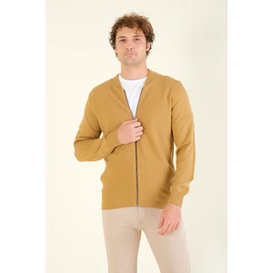 Giyim Dünyası Erkek Hakim Yaka Petek Örgü Fermuarlı Hırka Hardal