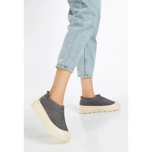 Tasman Kürklü Bot Ugg