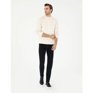 Pierre Cardin Erkek Lacivert Slim Fit Jean Pantolon 50295883-VR033