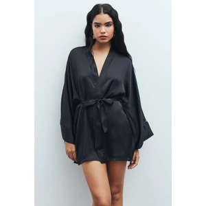 Fumée Siyah Kısa Saten Sabahlık / Kimono