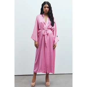Frappant Şeker Pembesi Uzun Saten Sabahlık / Kimono