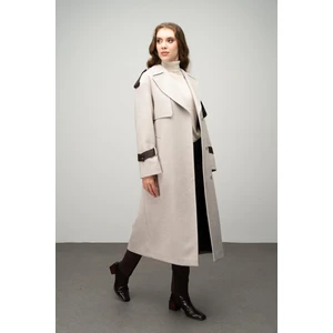 Gerçek Deri Aksesuarlı Pelerin Detaylı Kaşmir Kaban Bej 3031-K