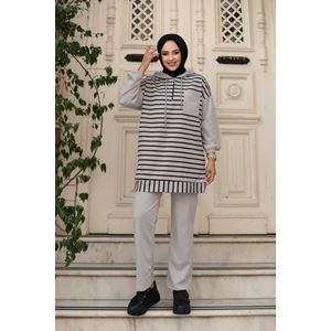 SFG Life Moda Kadın Tesettür Giyim Kapüşonlu ve Önü Yarım Fermuarlı Çizgili 2 Iplik Pantalon Ile Tunik Takım
