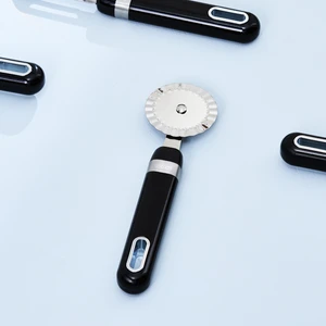 Mastermaid Hamur Kesici Siyah 18,4 cm