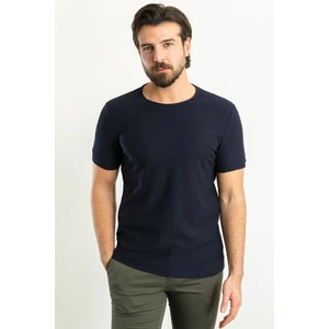 Desenli Lacivert Renk Slim Fit Bisiklet Yaka Erkek T-Shirt