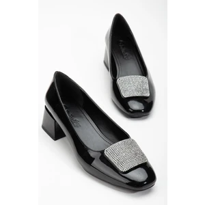 Dilimler Ayakkabı Büyük Numara Rugan Kare Taşlı Siyah Kadın Kısa Topuklu Ayakkabı