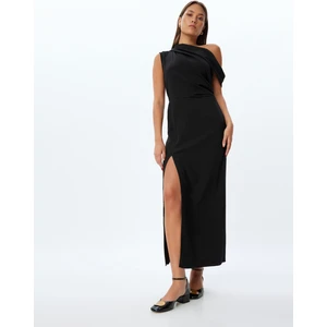 Uzun Gece Elbisesi Tek Omuz Asimetrik Yaka Önden Yırtmaç Detaylı Krep Kumaş