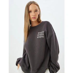 Beetlejuice Oversize Sweatshirt Arkası Baskılı Bisiklet Yaka Lisanslı