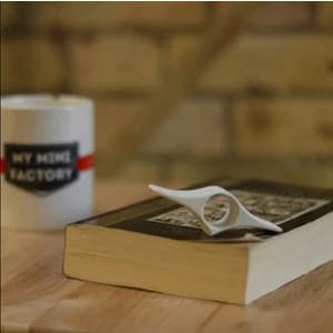 Parmak Delikli Kitap Sayfa Tutucu Okuma Aparatı