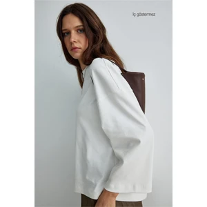 Ekru Katie Uzun Kollu Oversize Tişört